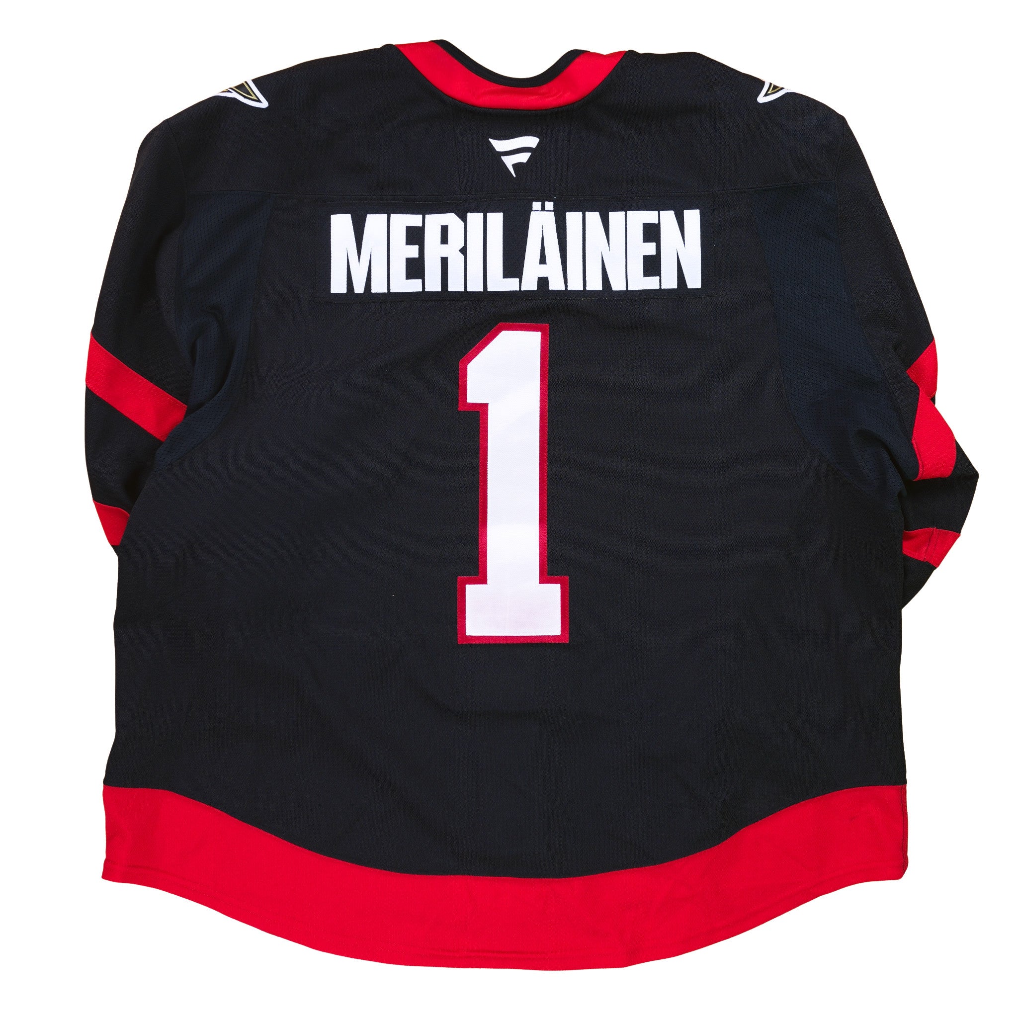 25-26 HOME SET 1 MERILAINEN