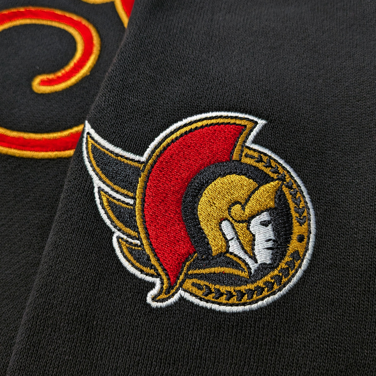 OTTAWA SENATORS X LULULEMON STEADY STATE CREW