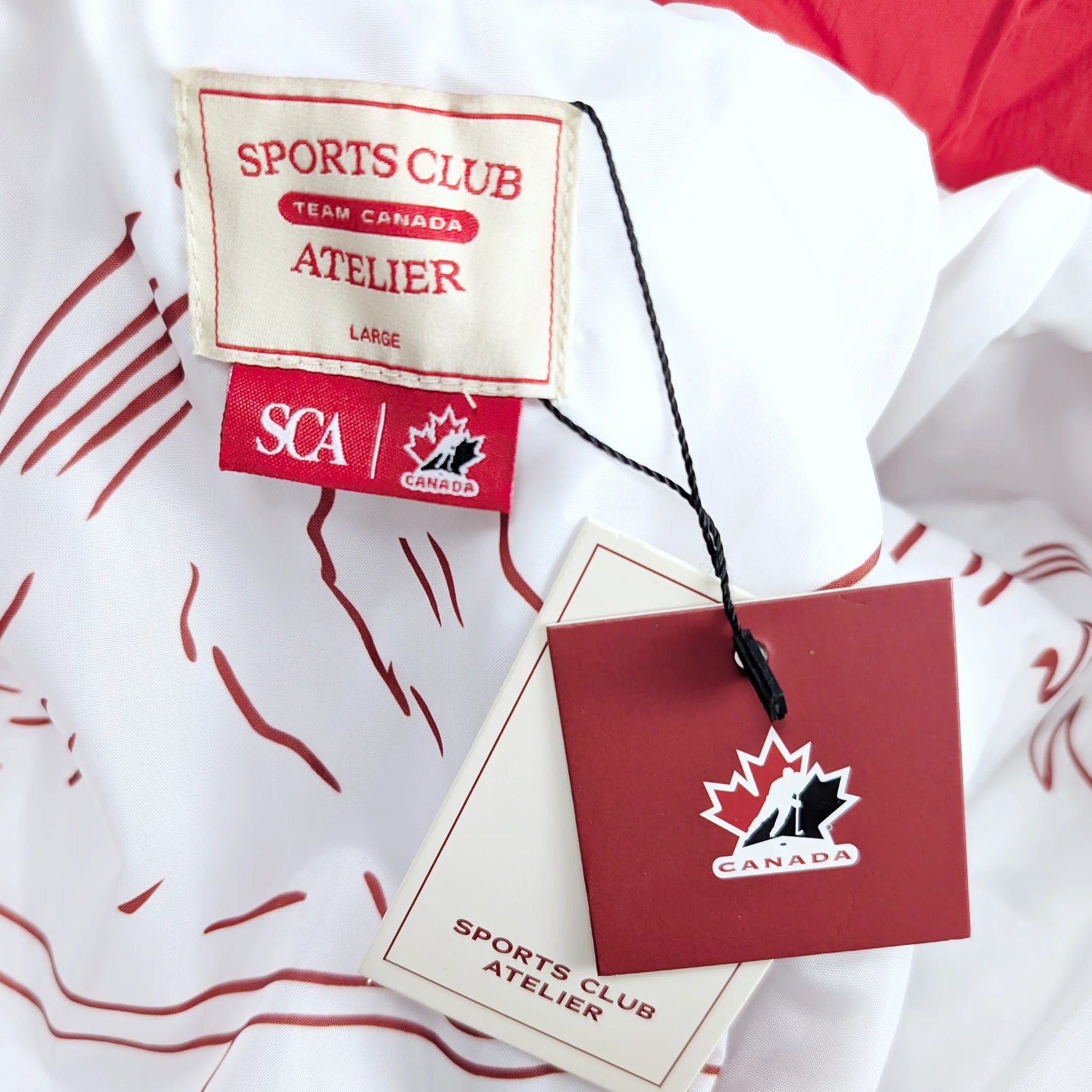 HOCKEY CANADA RED QUILTED PUFFER JACKET